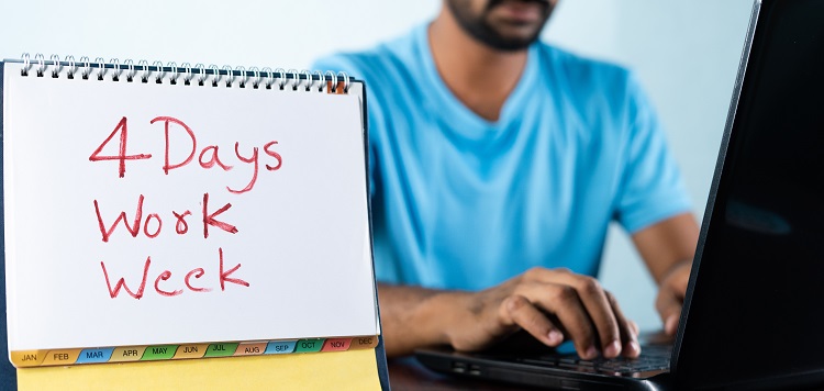 Benefits of a Four-Day Workweek: Improved Productivity and Creativity