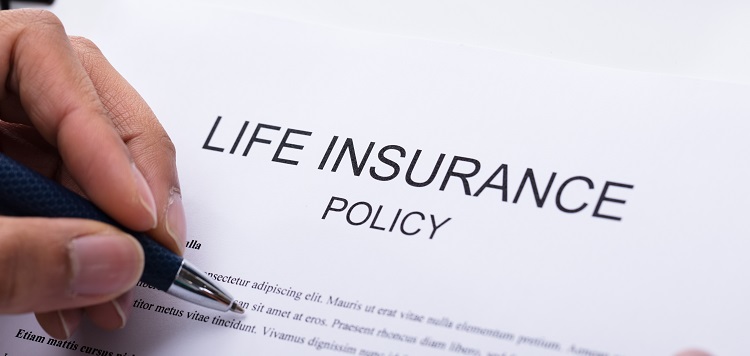 Understanding the Difference Between Term and Permanent Insurance: When to Consider Each