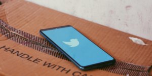 Twitter Faces Backlash as Former Employees Demand Severance Pay and Resolution of Discrimination Claims