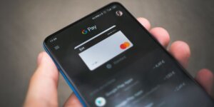 Google Pay: Revolutionizing Financial Accessibility and Dominating the Digital Payments Sector