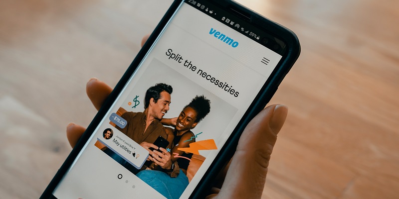 Digital Evolution: Hallmark’s Innovative Approach to Engage Gen Z through Venmo Partnership and Mobile Technology