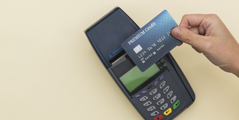 Balancing Prospects and Pitfalls: Navigating the Role of FinTech in Retail Payment Systems