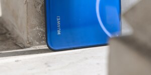 Huawei Mate 40 Pro: A Comprehensive Review – Unmatched Performance Meets App Limitations