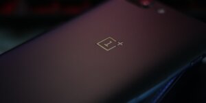 Revolutionizing Smartphone Displays: An In-depth look at OnePlus 12’s Game-changing Oriental Screen