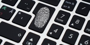 Security Researchers Discover Flaws in Windows Hello Fingerprint Authentication Technology