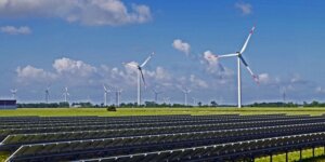 The Evolving Role of Data Center Operators in the Grid: Maximizing Renewable Energy Generation
