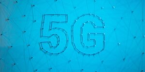 5G Revolution: Transforming Retail, Consumer Lifestyles, and Privacy Challenges