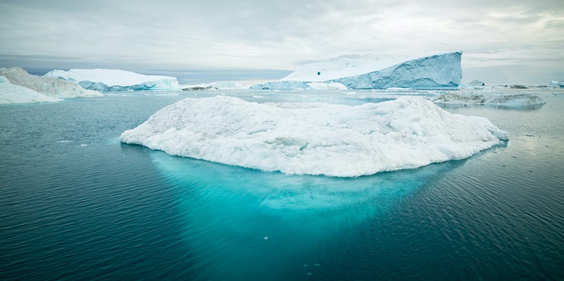 Deciphering the Secrets of Antarctica: AI and Satellite Technology in Iceberg Research