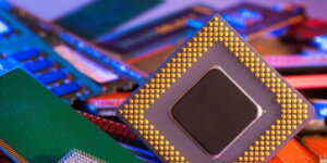 Intel Core Ultra Processor: A Mixed Bag of Performance and Expectations