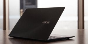 ASUS ROG Zephyrus G14 Laptop with AMD’s Ryzen 9 8945HS ‘Hawk Point’ APU: A Powerful Gaming Beast