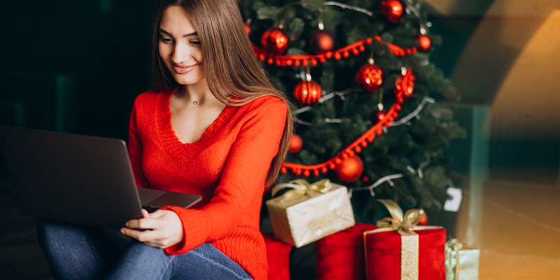 Capitalizing on Festivities: A Comprehensive Guide to Effective Holiday Marketing for Startups