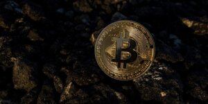 Turbulent Times Ahead: Predicted Struggles For Top Bitcoin Miners Post-Halving