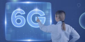 Revolutionizing Connectivity: Unfolding the Future of 5G and 6G Networks