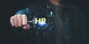 Revolutionizing HR Management: The Impact of Technological Advancements on Employee Onboarding and Retention