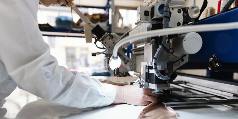 How is Industry 5.0 Revolutionizing Garment Manufacturing?