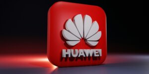 Huawei Set to Surpass Samsung in Foldable Phone Market by 2024