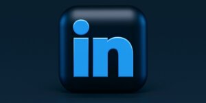 Leverage LinkedIn Sales Strategies to Target and Convert Leads