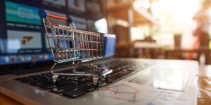 How to Optimize Payment Stacks for Cross-Border E-commerce?