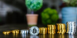 Will Crypto User Growth Surpass 1 Billion by 2025?