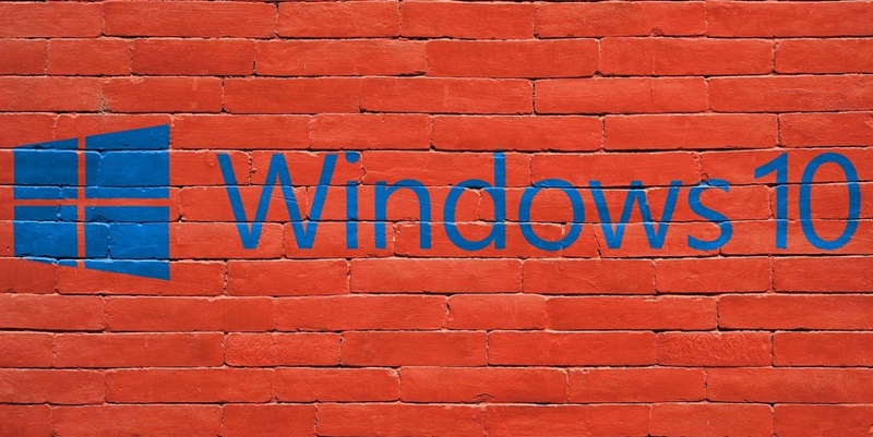 Windows 10 Defies Odds, Outshines Windows 11 in Market Share