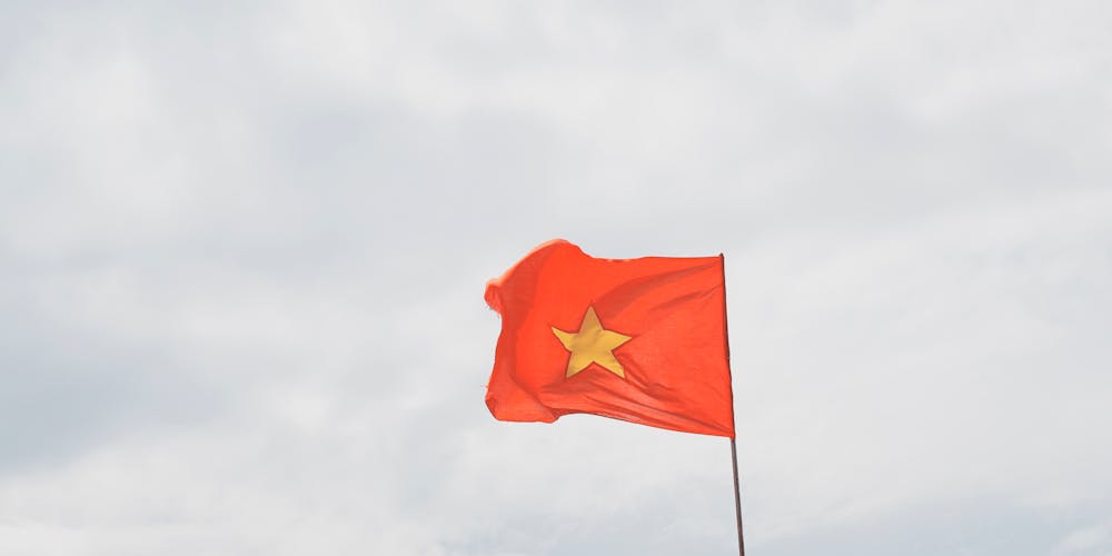 Vietnam’s Digital Payment Revolution: Smartphone Masterplan by 2025