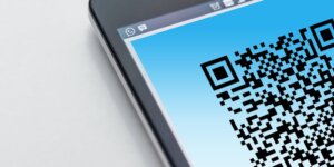 Quishing Campaign Exploits QR Codes in Fake Documents to Target Chinese Citizens