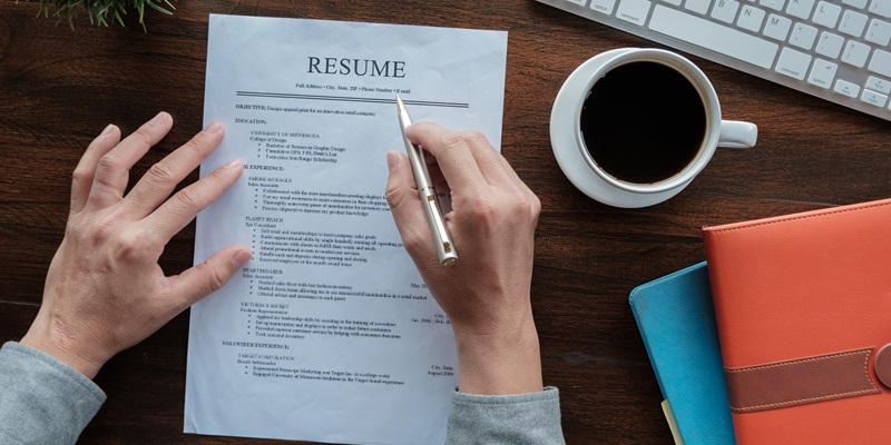 Can Advanced Technologies Solve the Resume Parsing Problem in Hiring?