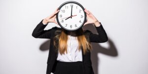 Managing Benefits for Employees with Fluctuating Work Hours