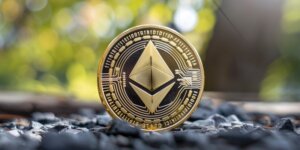 How Do Ethereum Builders Succeed Amid Centralization Challenges?