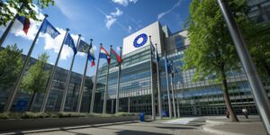 ECB Teams Up with Crystal to Boost Blockchain Oversight in Eurozone