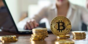 Will Bitcoin and the Crypto Market Rebound Strongly in August 2024?