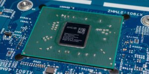 Can AMD’s Zen 5 Overcome Launch Issues and Restore Consumer Faith?