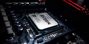 Is AMD Revitalizing AM4 Gaming with the New Ryzen 5 5500X3D CPU?