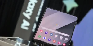 Will the Galaxy Z Fold 7 Feature a Battery-Powered S Pen for Thinness?