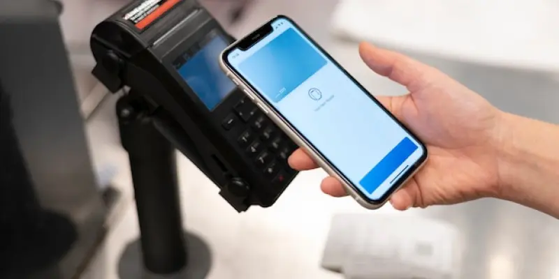 Mollie Launches Apple’s Tap to Pay on iPhone to Simplify Payments in UK