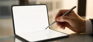 How Does the Oppo Find N6 Achieve a Zero-Feel Crease?