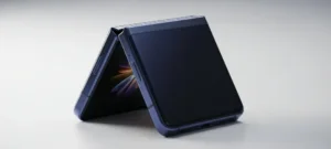 Will the Galaxy Z Flip 8 Finally Fix the Screen Crease?